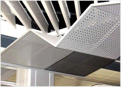 冲孔板网是各种建筑必备的装饰冲孔网